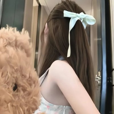 邪恶的蕾丝莉